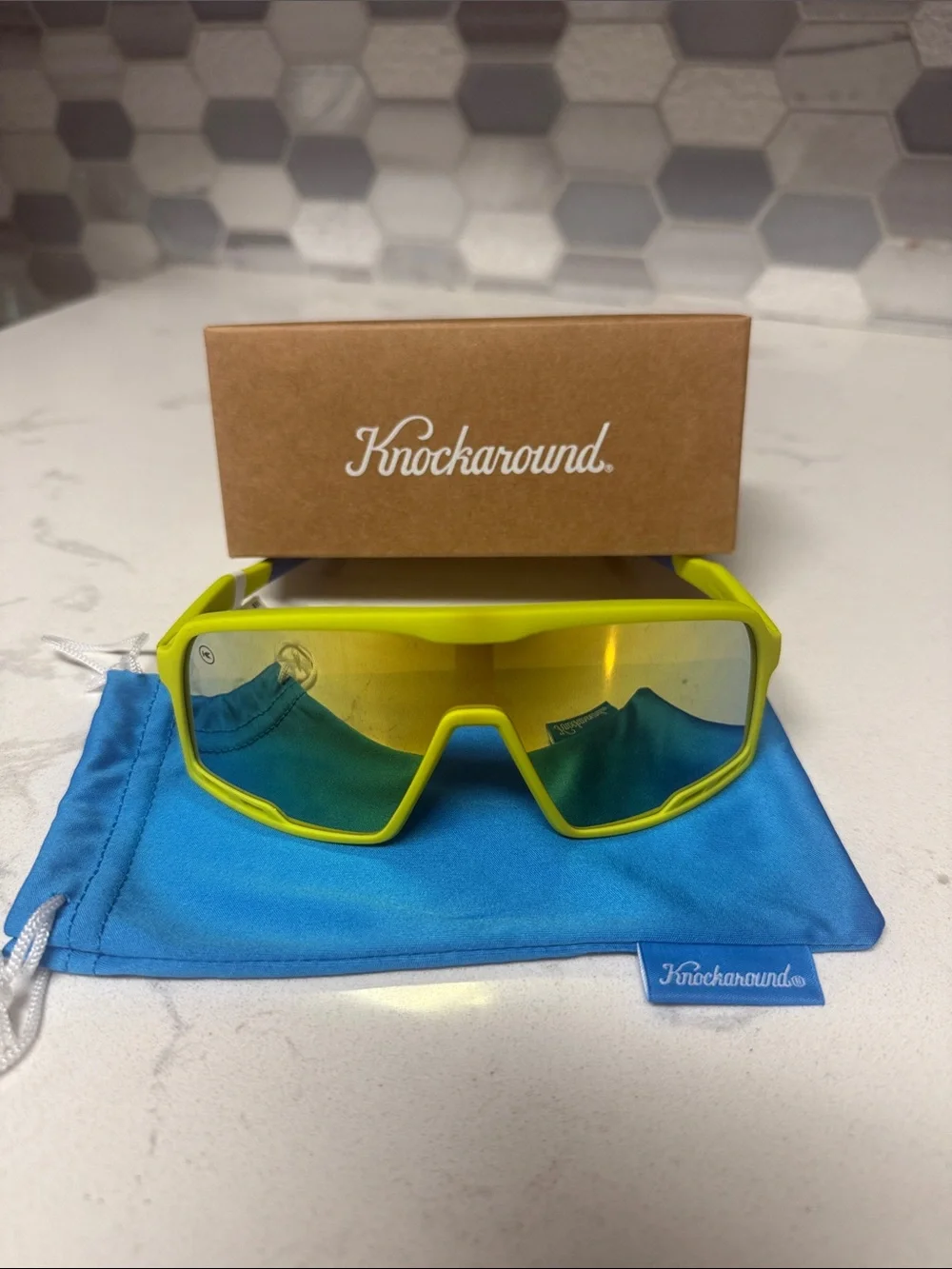 Campeones High Voltage Men’s Sunglasses in Lime/Gold